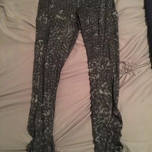 Pattern Lululemon leggings